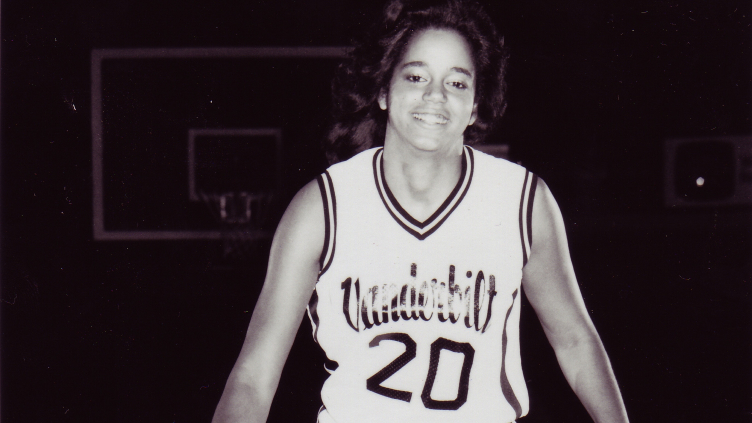 Former Vandy Star Carolyn Peck To Be Inducted Into Women's Basketball