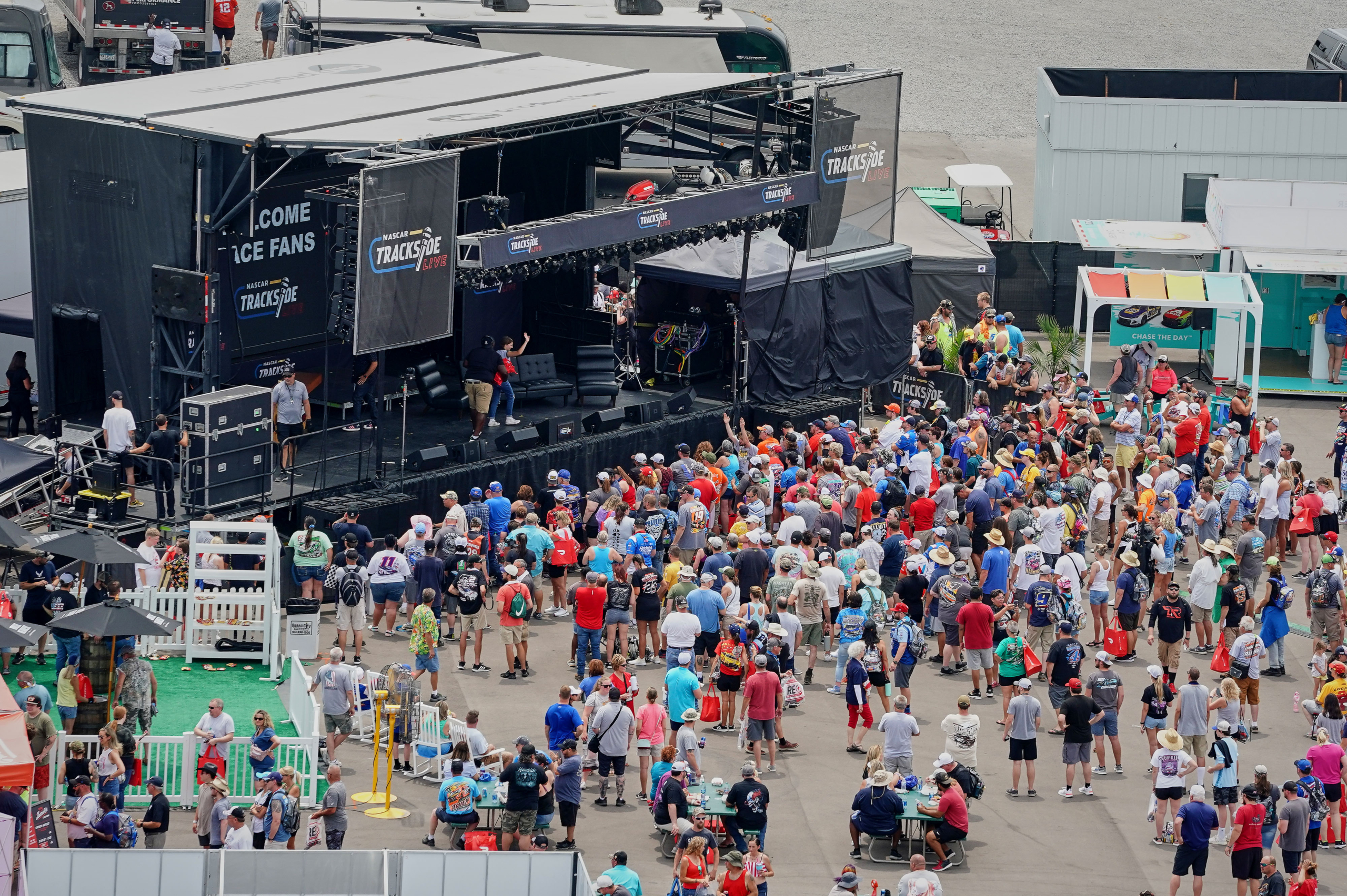 Nashville Superspeedway Offers Premium Options, Debuts Competition For Local Bands